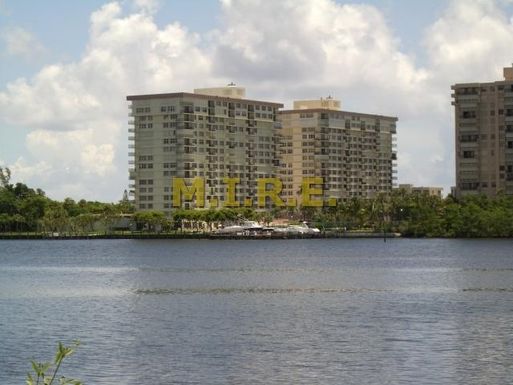 2121 Ocean, Boca Raton, FL 33431