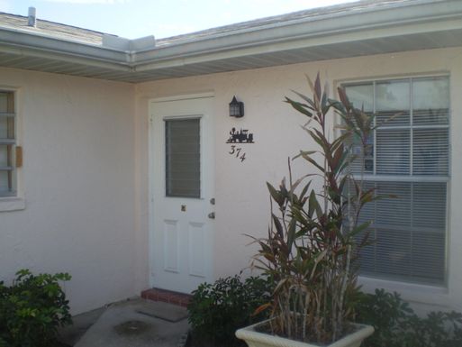 374 Bennington, Lake Worth, FL 33467