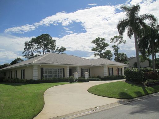 481 Glenbrook, Lake Worth, FL 33462