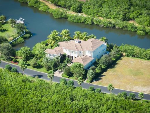 305 Estuary, Vero Beach, FL 32963