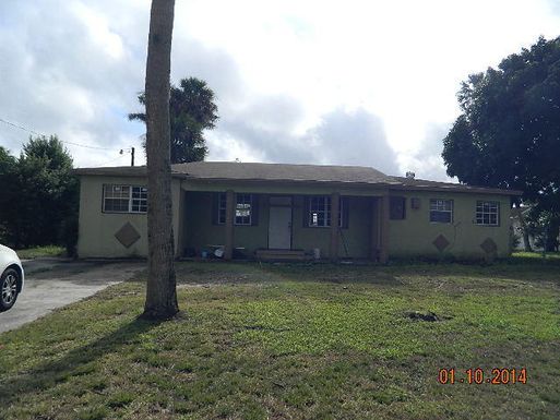 1568 Main, Pahokee, FL 33476
