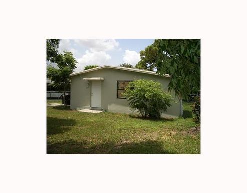 1553 15th, Fort Lauderdale, FL 33311