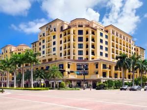 200 Palmetto Park, Boca Raton, FL 33432