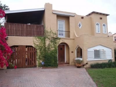 948 32nd, West Palm Beach, FL 33407