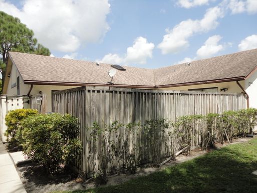 13995 Veronica, Wellington, FL 33414