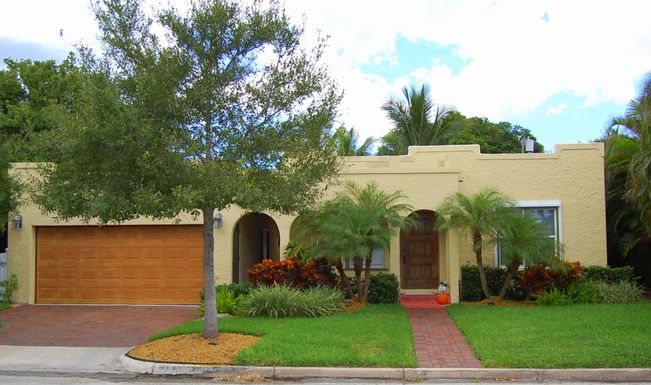 1810 O, Lake Worth, FL 33460