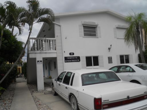 18 Ocean Breeze, Lake Worth Beach, FL 33460