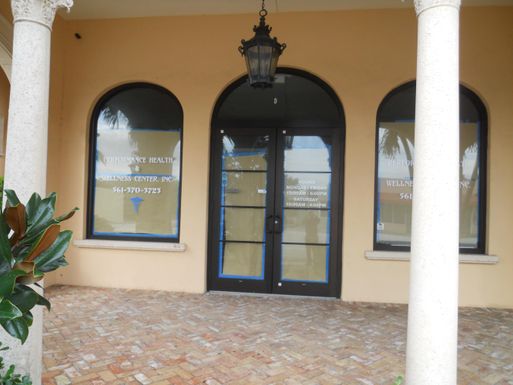 5707 Dixie, West Palm Beach, FL 33405