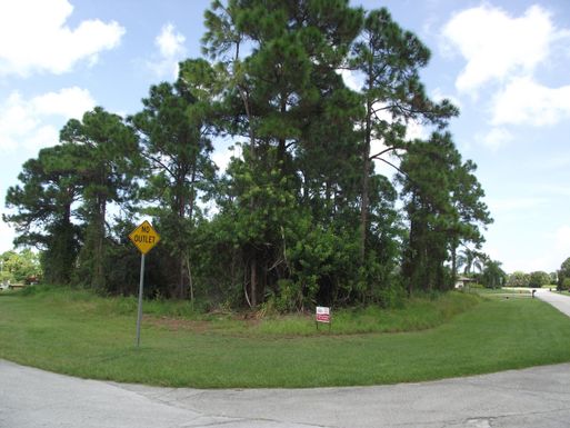 1473 Morrow, Port Saint Lucie, FL 34983