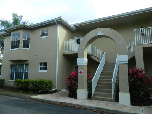 1110 Swan Lake, Port Saint Lucie, FL 34986