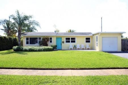 921 Firetree, North Palm Beach, FL 33408