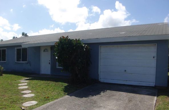 1648 Burgundy, Port Saint Lucie, FL 34952