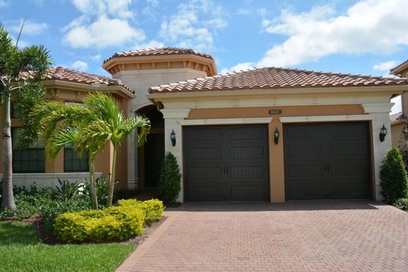 8616 Lewis River, Delray Beach, FL 33446