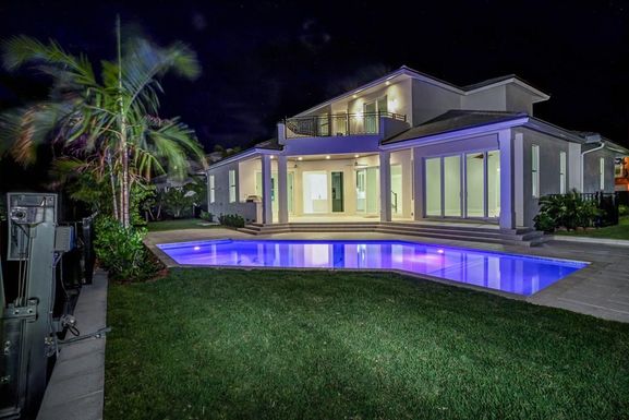 32 Spanish River, Ocean Ridge, FL 33435