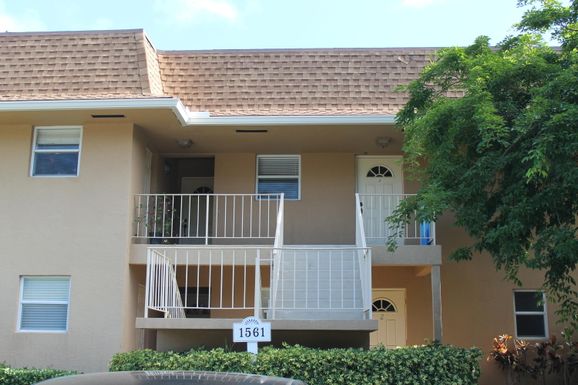 1561 Packwood, North Palm Beach, FL 33408