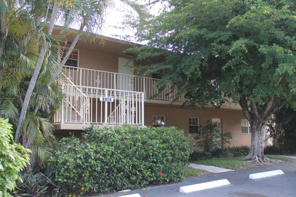 1545 Packwood, North Palm Beach, FL 33408