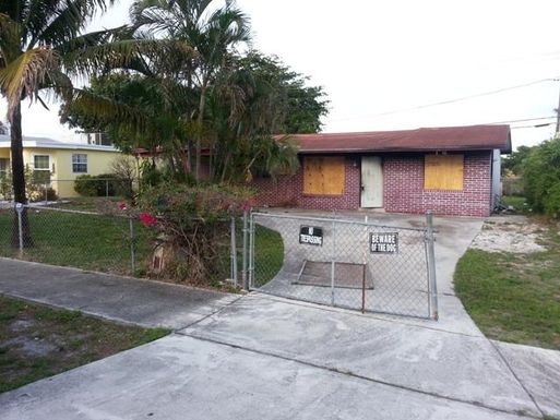 1720 5th, Pompano Beach, FL 33060