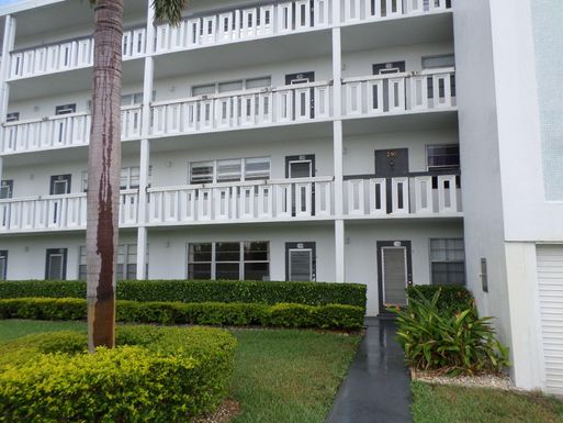 109 Southampton A, West Palm Beach, FL 33417