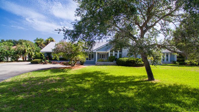 2035 Regatta, Vero Beach, FL 32963