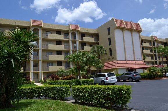 23344 Carolwood, Boca Raton, FL 33428