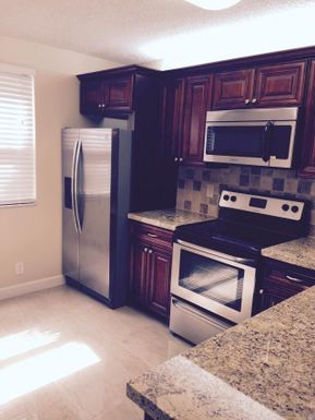 10105 Sunrise, Plantation, FL 33322