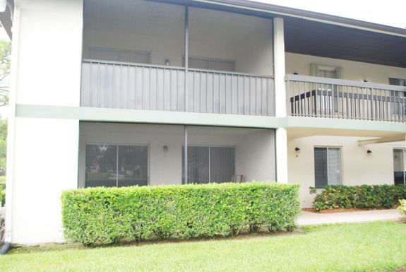 6479 Chasewood, Jupiter, FL 33458