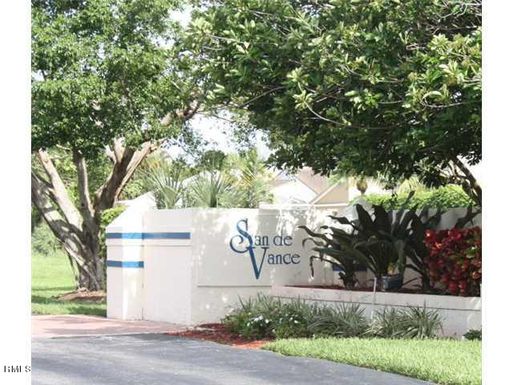 440 67th, Boca Raton, FL 33487