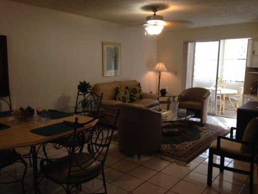 2615 Third, Boynton Beach, FL 33435