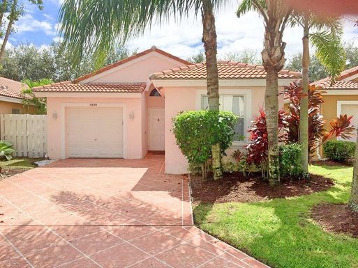 5690 Green Island, Lake Worth, FL 33463
