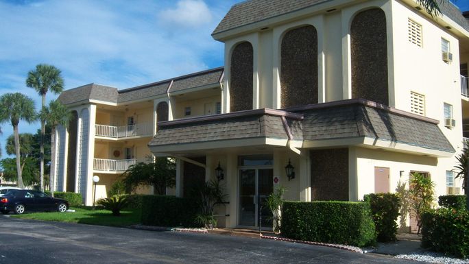 4500 Gefion, Lake Worth, FL 33467