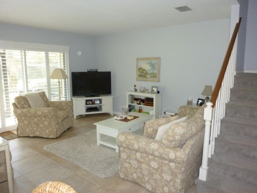 18450 Wood Haven, Tequesta, FL 33469