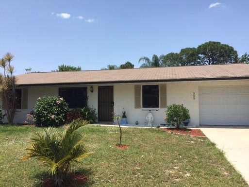 305 Crosspoint, Port Saint Lucie, FL 34983