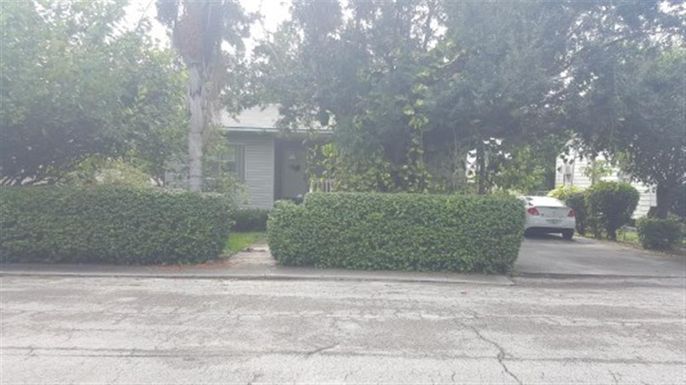 339 Annona, Pahokee, FL 33476