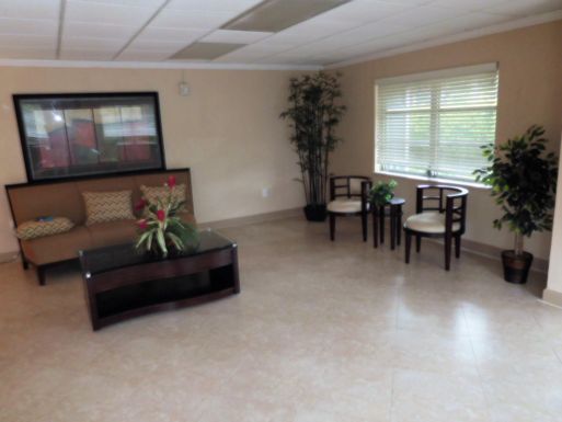 290 Palmetto Park, Boca Raton, FL 33432