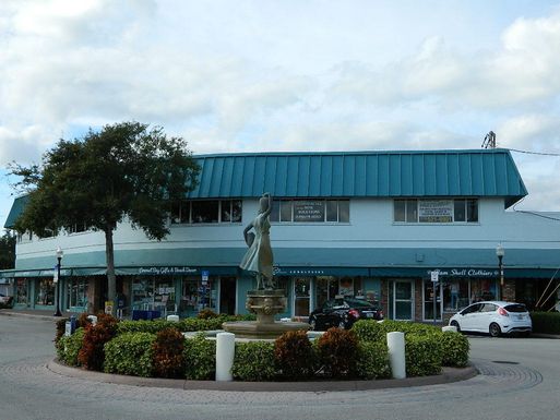 300 Colorado, Stuart, FL 34994