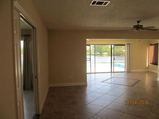 2285 Midtown, Port Saint Lucie, FL 34952