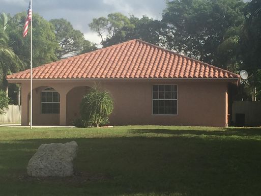 5592 1st, Lake Worth, FL 33467