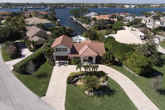 101 Island, Ocean Ridge, FL 33435