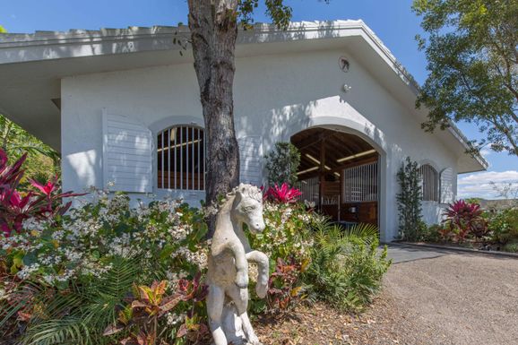 2040 Gray Mare, Wellington, FL 33414