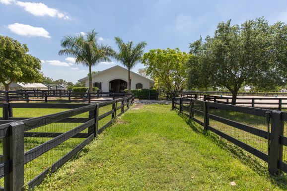 2040 Gray Mare, Wellington, FL 33414