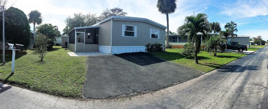 4102 74th, West Palm Beach, FL 33404