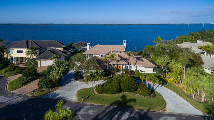 235 Osprey, Vero Beach, FL 32963