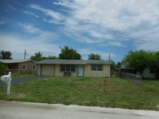 2535 Holly, West Palm Beach, FL 33406