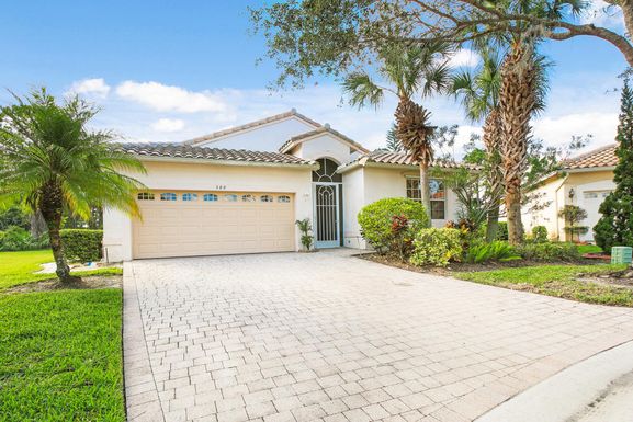 380 Castlemaine, Saint Lucie West, FL 34986