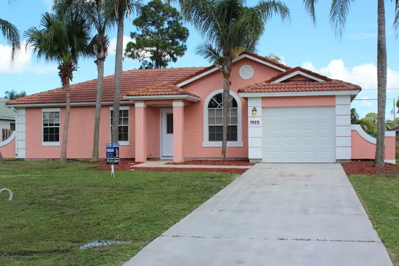 1925 Logan, Port Saint Lucie, FL 34953