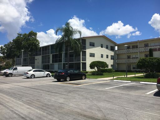 201 Preston E, Boca Raton, FL 33434