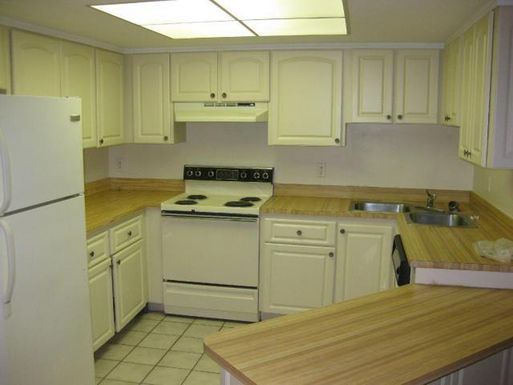 6560-D Chasewood Drive, Jupiter, FL 33458