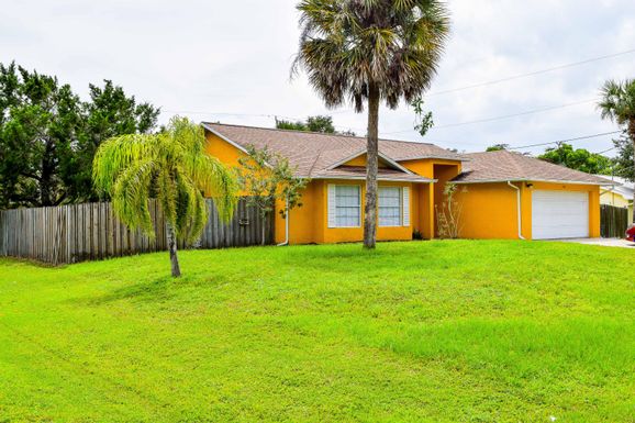 7701 Santa Clara, Fort Pierce, FL 34950