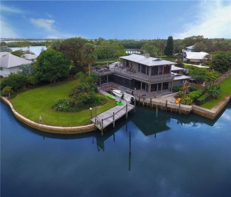 2 Baku, Sewalls Point, FL 34996