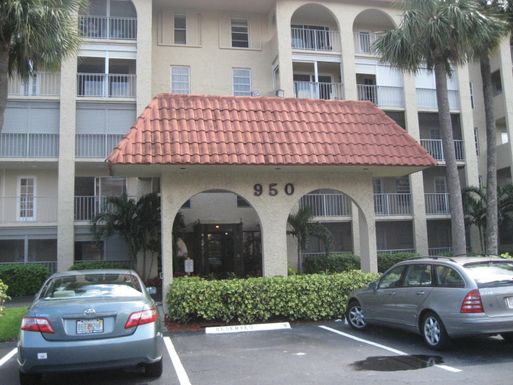 950 Ponce De Leon, Boca Raton, FL 33432